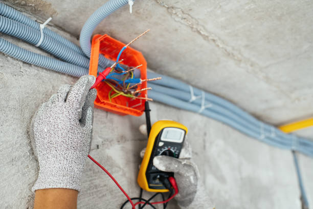 Best Affordable Emergency Electrician  in Centereach, NY